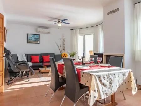 Grande Maison avec Piscine Privée, Jardin, BBQ, Climatisation, Wifi et Parking, proche Plage - Photo 20