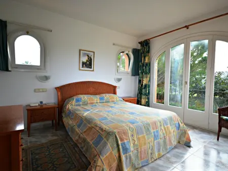Maison Piscine Wifi Clim, 4 Chbres, 10 Pers, BBQ, Piano, Près Plage et Parc Naturel - Photo 12