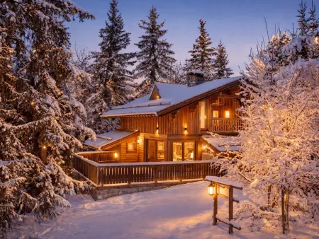 Chalet moderne 5* à Courchevel La Tania - 12 pers, jacuzzi, sauna, skis aux pieds, cheminée, cinéma - Photo 3