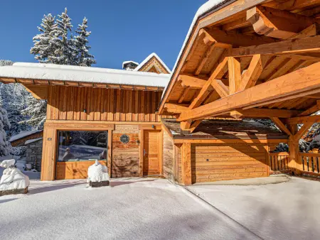 Chalet moderne 5* à Courchevel La Tania - 12 pers, jacuzzi, sauna, skis aux pieds, cheminée, cinéma - Photo 18