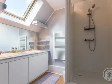 Maison confortable à Omonville la Rogue avec cour privée, proche du port - Photo 12