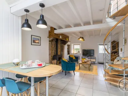 Maisonnette cosy, jardin clos, terrasse, proche plage et mer, animaux acceptés - Photo 4