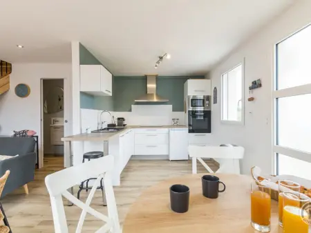 Maison moderne proche plage avec WiFi et parking - Photo 1