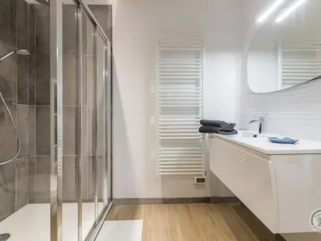 Maison moderne proche plage avec WiFi et parking - Photo 3