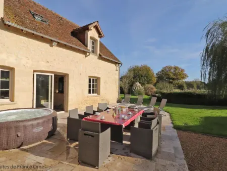 Maison lumineuse avec jardin clos, spa, proche du Perche - Photo 29