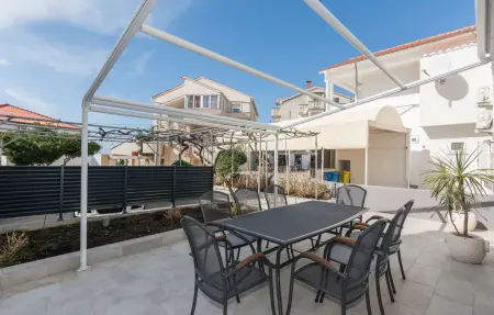 Maison 8 personnes à Novalja - Photo 1