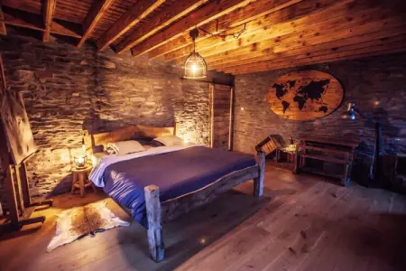 Le rustic, Maison de vacances à Bastogne avec bain à remous - Photo 2