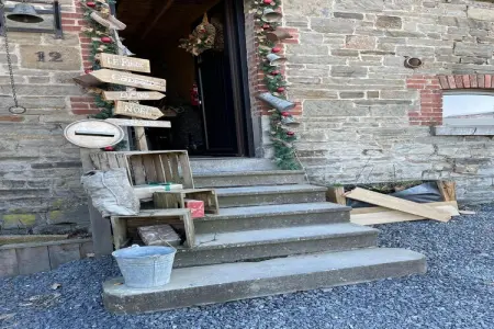 Le rustic, Maison de vacances à Bastogne avec bain à remous - Photo 6