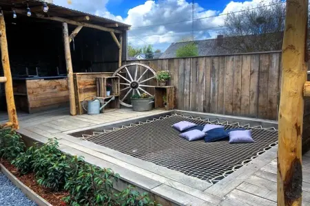 Le rustic, Maison de vacances à Bastogne avec bain à remous - Photo 36