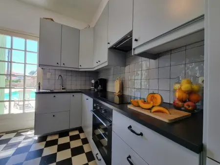 Printemps, Maison de maître avec piscine privée à Olonzac - Photo 3