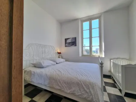 Printemps, Maison de maître avec piscine privée à Olonzac - Photo 11