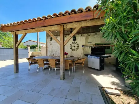 Printemps, Maison de maître avec piscine privée à Olonzac - Photo 25