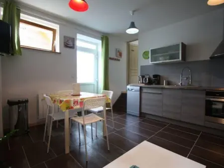 Charmant Gîte avec Jardin aux Portes d'Épinal, Idéal Couples ou Séjours Pro, Proche Commerces et Nature - Photo 5