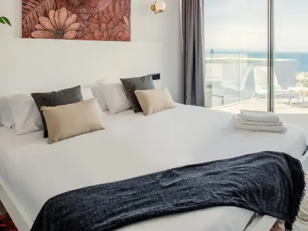 Luxueuse villa à Adeje avec piscine, proche de la plage et des commodités - Photo 20