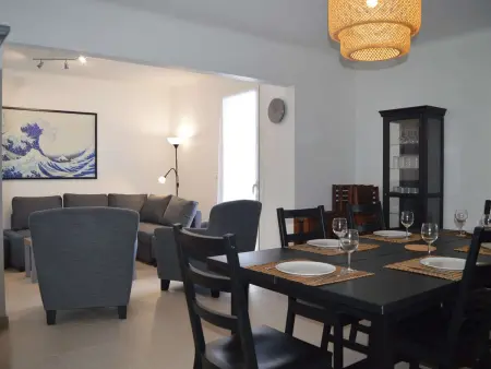 Maison rénovée 2020 avec terrasse, parking et WIFI - 3 chambres, 2 salles de bains - Photo 5