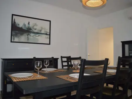 Maison rénovée 2020 avec terrasse, parking et WIFI - 3 chambres, 2 salles de bains - Photo 6