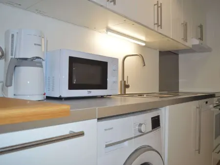 Maison rénovée 2020 avec terrasse, parking et WIFI - 3 chambres, 2 salles de bains - Photo 10