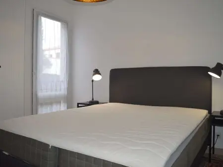 Maison rénovée 2020 avec terrasse, parking et WIFI - 3 chambres, 2 salles de bains - Photo 11