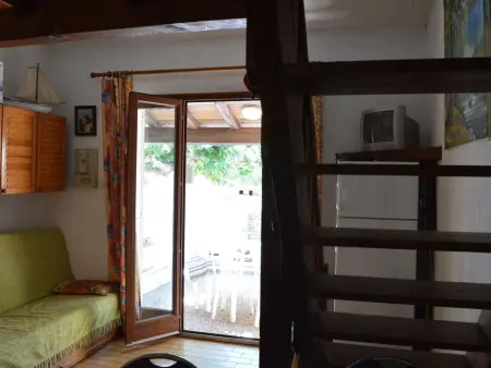 Charmant studio mezzanine pour 4 pers. à 800m de la plage avec piscine et tennis - Photo 4
