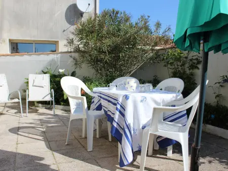 Maison en impasse à Saint-Pierre-d'Oléron, 6 personnes, proche commerces - Photo 12