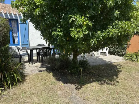 Maison avec Jardin, à 300m de la Plage, 2 Chambres, 4 Couchages, Terrasse et Barbecue - Photo 1