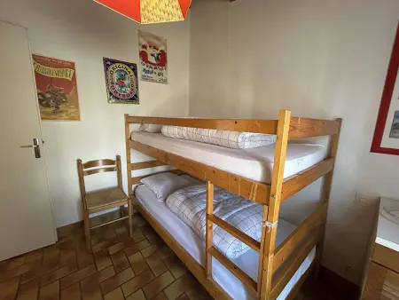 Maison avec Jardin, à 300m de la Plage, 2 Chambres, 4 Couchages, Terrasse et Barbecue - Photo 10