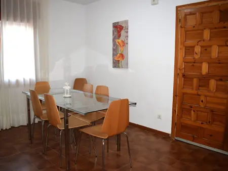 Villa Familiale avec Piscine Privée et Proximité Plage - Photo 17