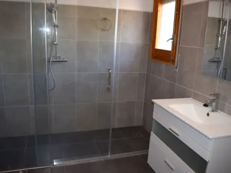 Villa Familiale avec Piscine Privée et Proximité Plage - Photo 28