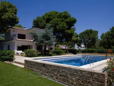 Chalet avec Piscine Privée à Proximité de la Mer et Plages à L'Ametlla de Mar - Photo 3