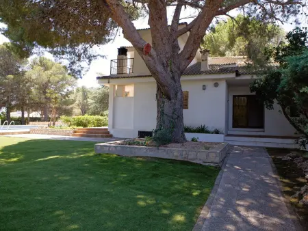 Chalet avec Piscine Privée à Proximité de la Mer et Plages à L'Ametlla de Mar - Photo 6