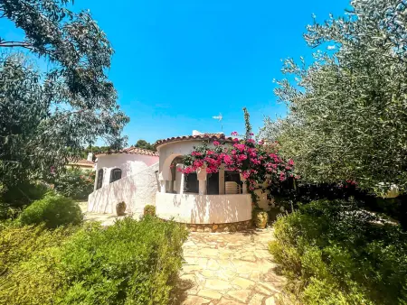 Charmante Villa Rustique avec Piscine & Jardin Méditerranéen - Photo 29