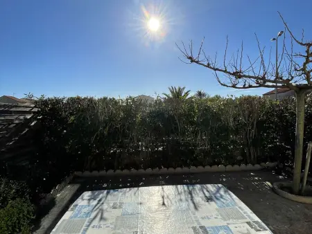 Pavillon calme à Narbonne Plage, 6 couchages, grande terrasse, piscine et parking privé - Photo 9