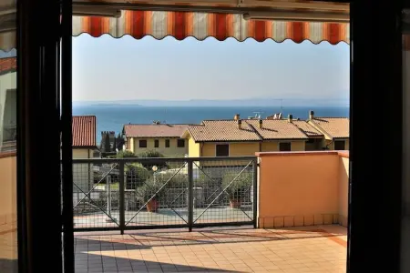 Garda Trentacinque, Appartement à Lazise avec Balcon Vue Lac - Photo 10