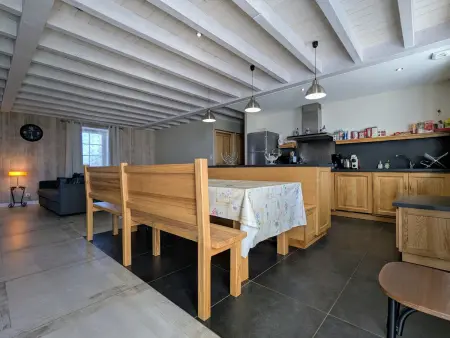 Gîte moderne à Arlempdes: spa, terrasse, grands espaces et visites culturelles - Photo 6