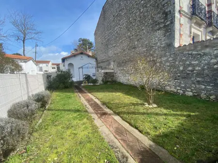 Charmante villa à Royan/Pontaillac proche plage et commerces avec parking privé - Photo 16