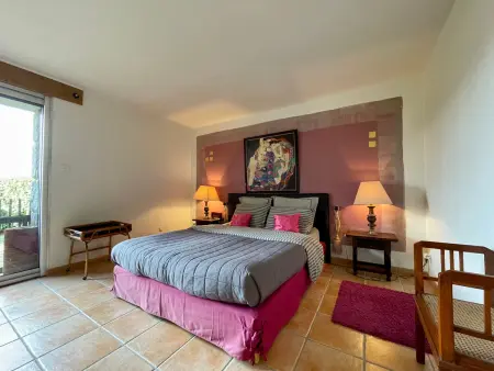 Gîte familial avec terrasse panoramique et cheminée, idéal pour randonnées près de Retournac - Photo 5