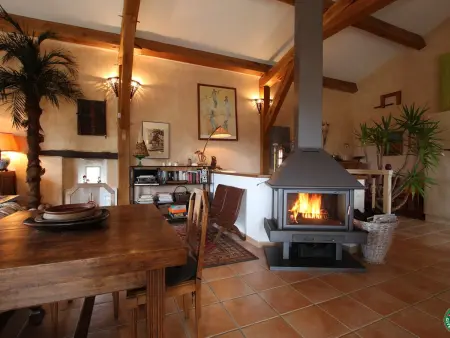 Gîte familial avec terrasse panoramique et cheminée, idéal pour randonnées près de Retournac - Photo 18