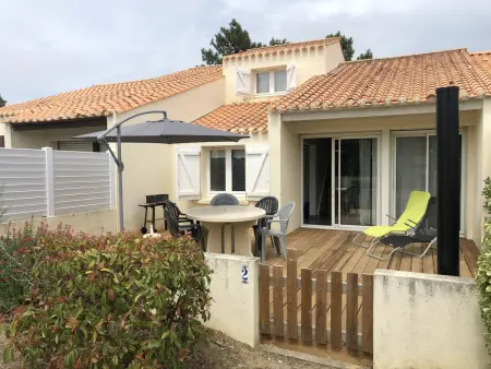 Maison Confortable près de la Plage, Terrasse et Équipements Modernes, Calme - Brétignolles-sur-Mer - Photo 1