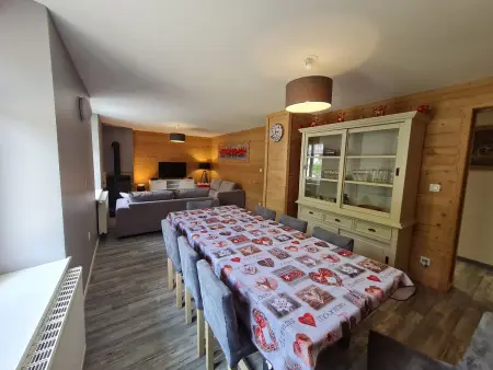 Charmant appartement 85 m² près des pistes, terrasse et parking privé, équipements complets. - Photo 4