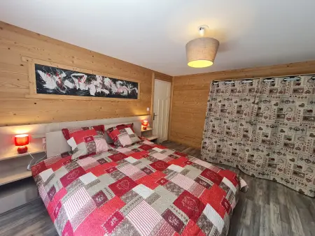 Charmant appartement 85 m² près des pistes, terrasse et parking privé, équipements complets. - Photo 10