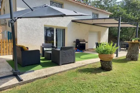 Les Merlettes, Belle maison de vacances avec jardin - Photo 4