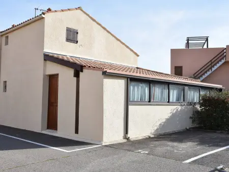 Pavillon lumineux 3 pièces avec piscine - 6 couchages, proche mer et commerces, parking privé - Photo 1