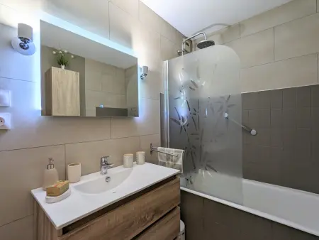 Appartement chaleureux avec garage & balcon au cœur de Gérardmer, proche lac & pistes - Photo 7