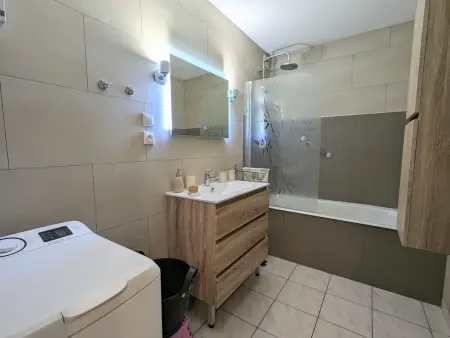 Appartement chaleureux avec garage & balcon au cœur de Gérardmer, proche lac & pistes - Photo 8