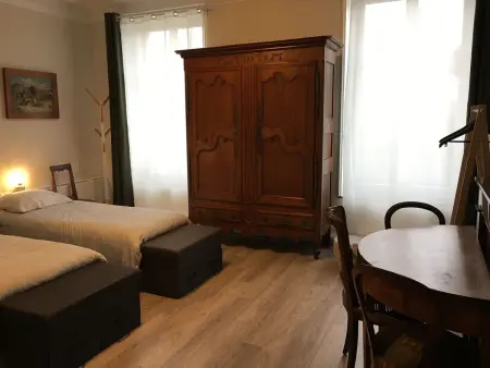 Grand appartement 6 pers., cadre calme, proche Nancy et Lunéville, toutes commodités, tout inclus - Photo 16