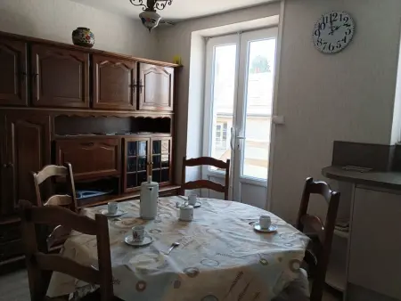 Escapade touristique: gîte avec 2 chambres, TV et cuisine équipée à Bazoches-les-Gallerandes - Photo 16