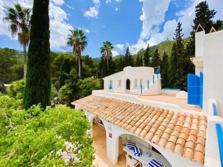 Villa de Charme Majorque avec Vue Mer et Jardin Méditerranéen - Photo 5