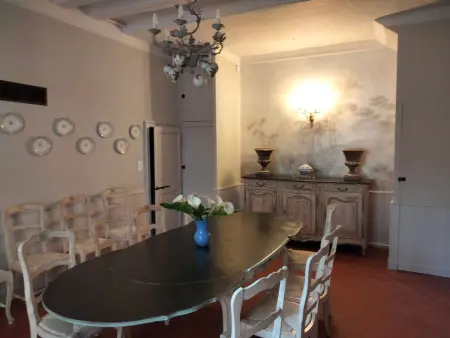 Maison familiale près du Zoo de la Flèche avec piscine chauffée, jardin et cheminée - Photo 10