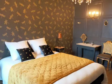 Maison familiale près du Zoo de la Flèche avec piscine chauffée, jardin et cheminée - Photo 32