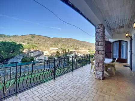 Maison F4 avec terrasse, parking et animaux acceptés - Photo 34